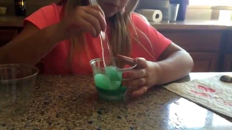 How to make easy  slime with stuff at home.