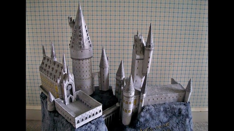 Paper Model of the Hogwarts School.Castle from The Wizarding World of Harry Potter