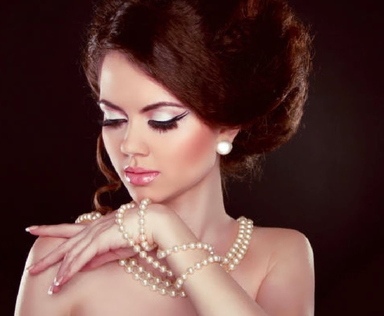 22 Ways to wear your Pearl Strand.Bridal Necklace. Party Jewellery Style |makeupinfo|