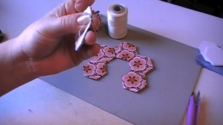 English Paper Piecing Tutorial - Sewing Hexagons Together