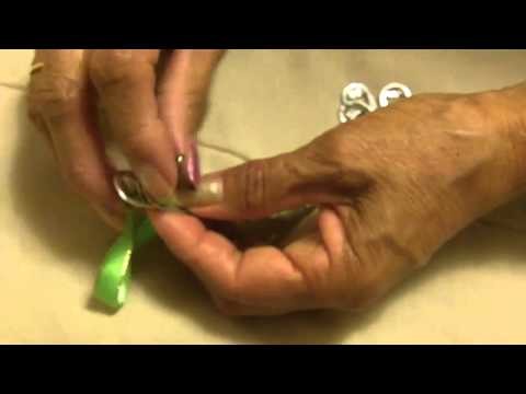 Go Green, How to make Jewelry (Recycle Items)