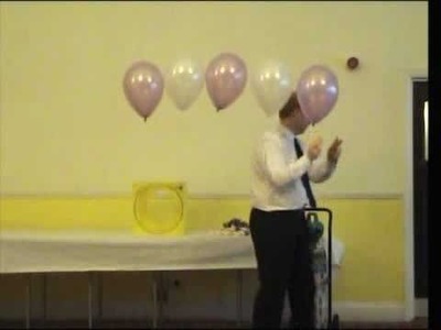 How to Make a Balloon Arch Decoration
