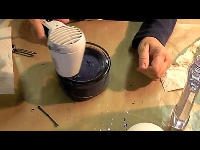 How to refurbish old candles