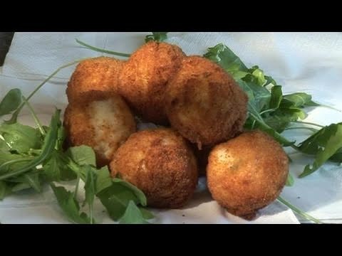How To Do A Chunky Mozzarella Risotto Balls Recipe