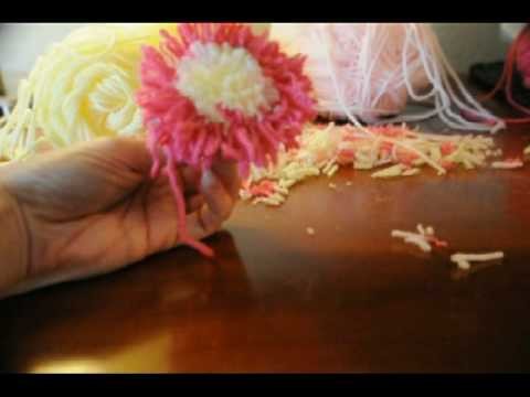 How To make EaSiEsT Pom Pom  Pompom Flower