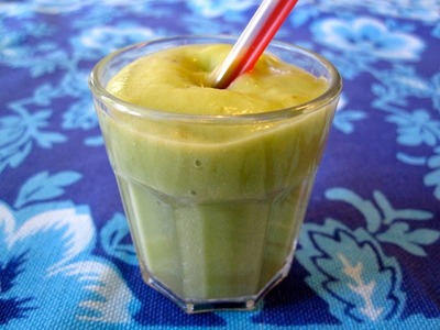 Easy Healthy Recipes: How to Make an Avocado Smoothie for Kids