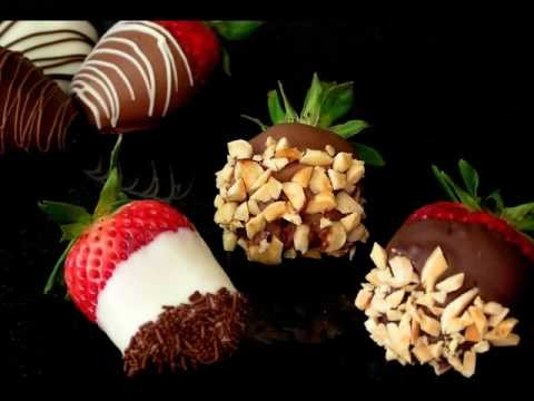 Chocolate Strawberries - How to make and decorate http:.www-inspired-by-chocolate-and-cakes