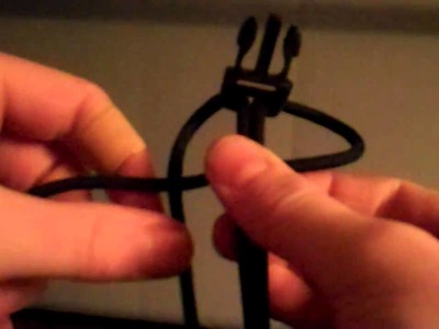 How To Make a Cobra Weave Paracord Bracelet
