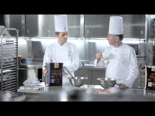How to make chocolate decoration using cocoa butter with Philippe BERTRAND and Martin DIEZ