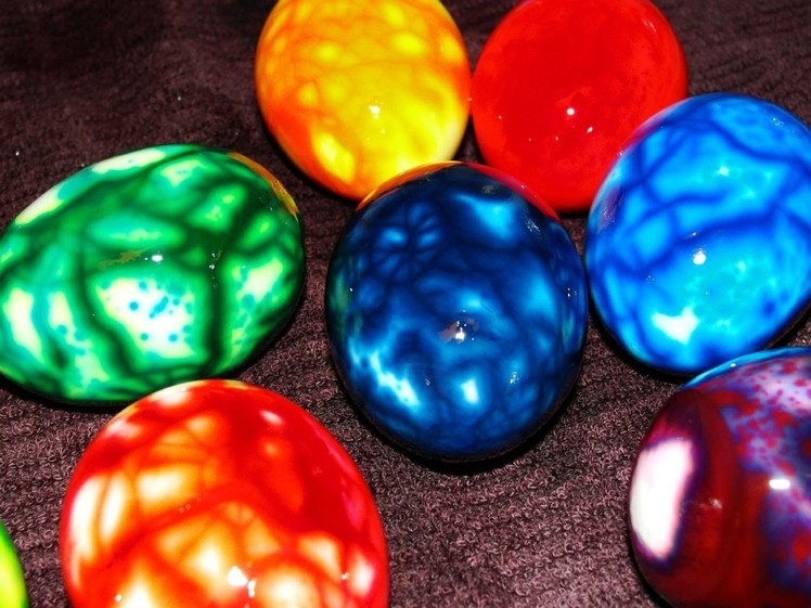 How to Make Groovy Easter Egg Art with Bain marble eggs all the colors of the rainbow