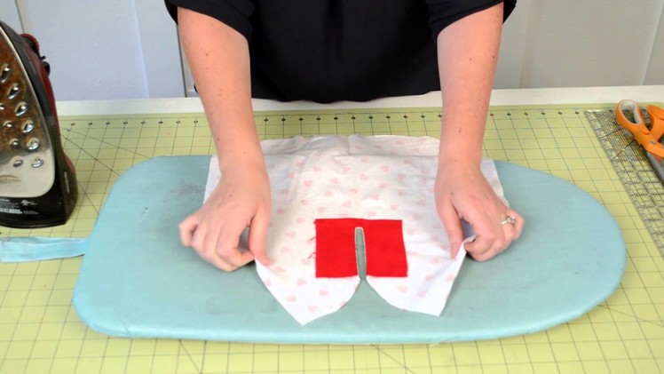 Shwin Designs - How to sew neck placket