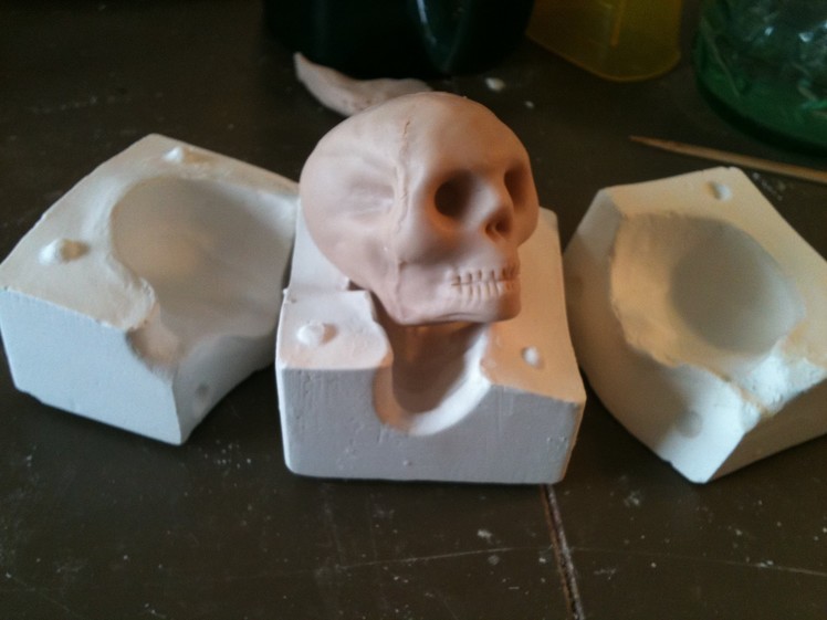 Skull Mold - How to make a Skeletal Ghost Ornament-Doll for Halloween
