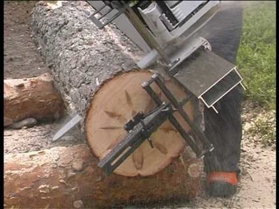 Chainsaw sawmill