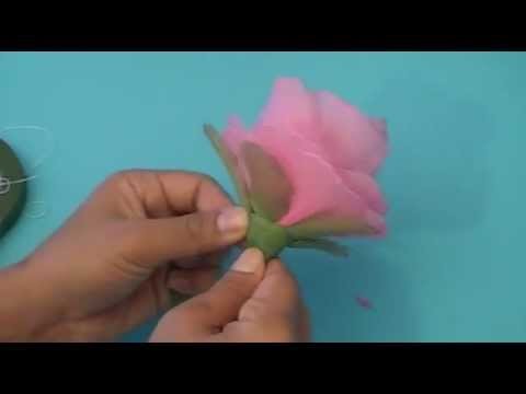 Fabrication d'une grande Rose en collant. Nylon Rose