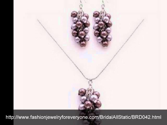 Fashionjewelryforeveryone.com Genuine Swarovski Pearl Grape Bunch Pendant & Earring Set