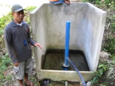 A water pump that needs no electricity or fuel!