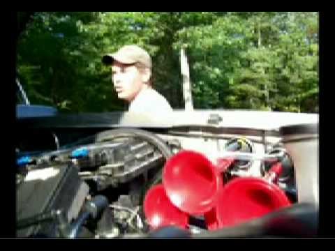 D.I.Y. WOLO Dixie Air horn install on a lifted Chevy Silverado