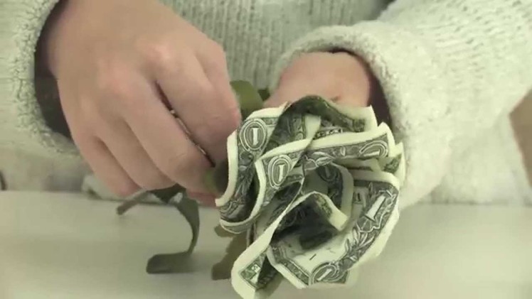 How to Make Money Roses, Craft, The Classy Cheapskate