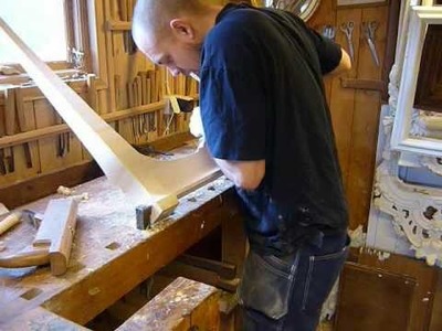 The making of a swedish rococo desk.MPG