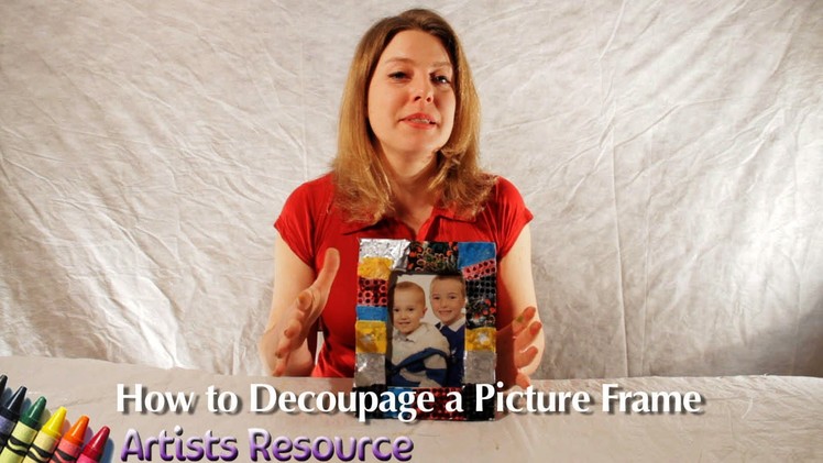 How to Decoupage a Picture Frame