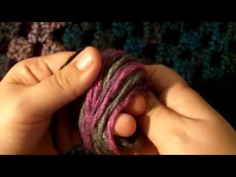 How to hand wind a center pull ball of yarn