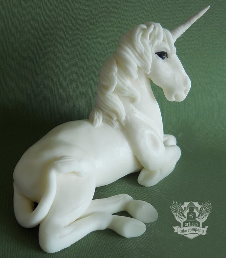 How to make a unicorn topper