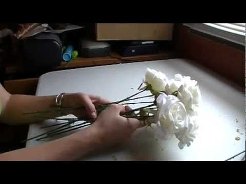 How To Make a Hand-Tied Rose Bouquet - Part 1