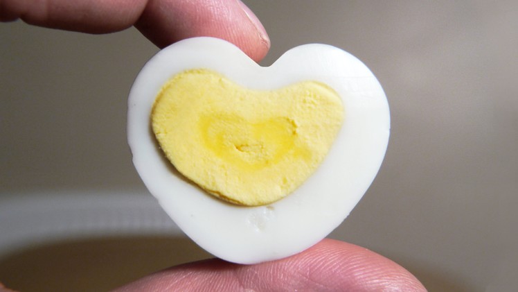 How to Make a Heart Shaped Egg - Valentines Day