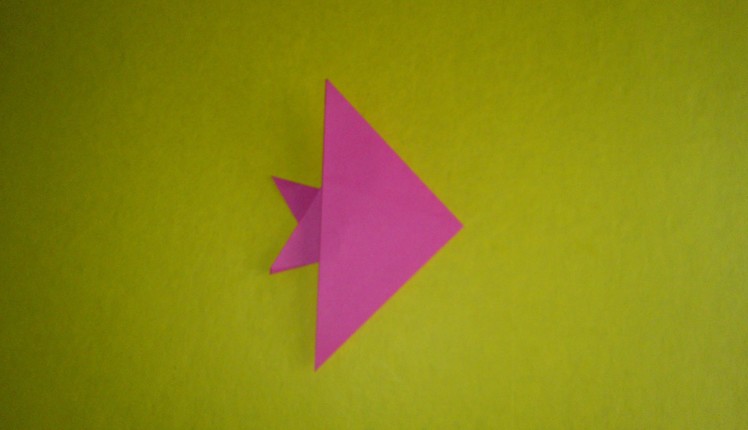 How to make a simple paper fish.