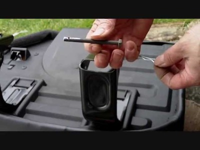 How to make your Jeep WJ rear seats quick to remove to give more boot space
