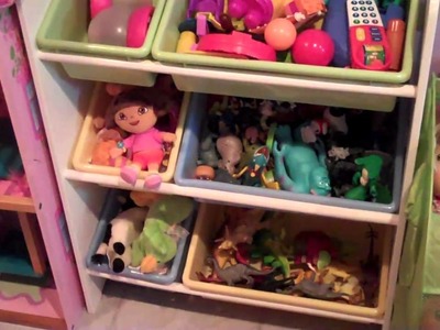 Organizing Tip of the Day - Toys and Dress Up Clothes