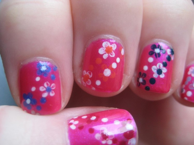 Easy Small Summer Flowers, Beginners Nail Art on Short Nails