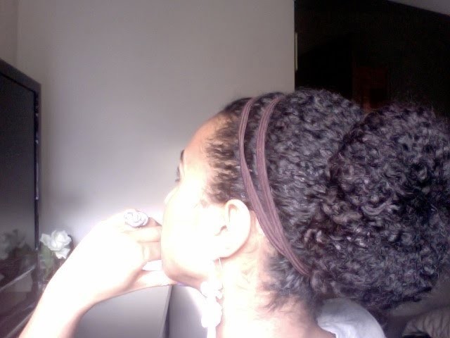 Flower bun - A quick protective style