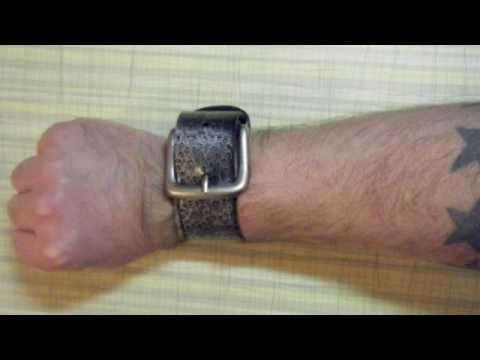 How To Make Super Easy Recycled Fashion One Minute Belt Cuffs