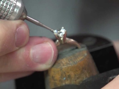 How to set a stone in a ring