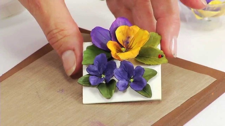 How to Use Sizzix Thinlits Pansy.Violet Flower Die 658419
