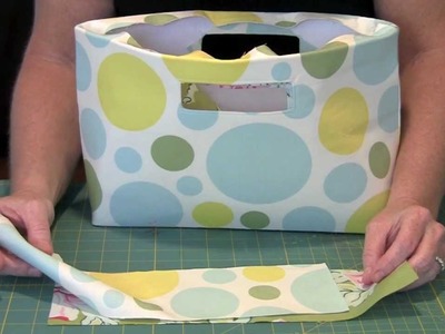 Making Amy Butler's Chelsea Bag by Joggles.com
