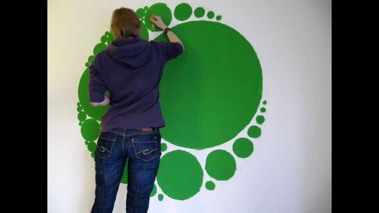Timelapse circle-fractal wall painting