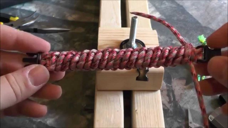 West County Whipping Paracord Bracelet Tutorial