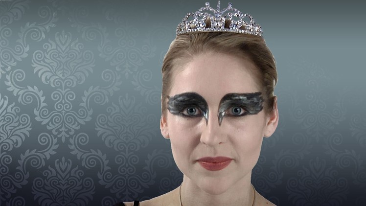 Black Swan Makeup Tutorial for Halloween