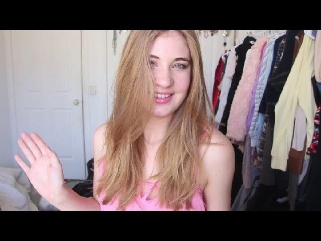 How To Lighten Your Hair Naturally! (no bleach required) - took me from brunette to blonde!