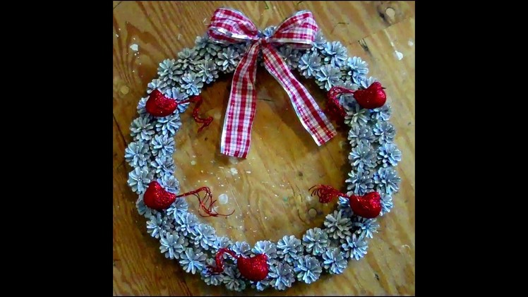 How to Make a Christmas Wreath out of Pine Cones