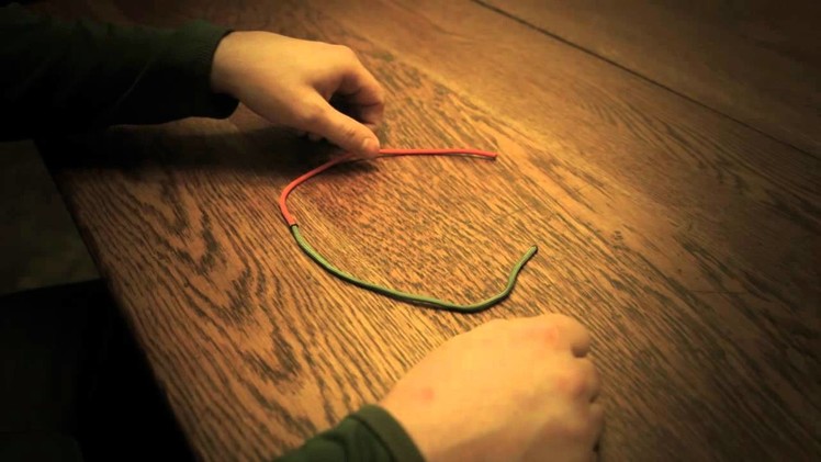How to Tie A One Handed Square Knot - Part Three
