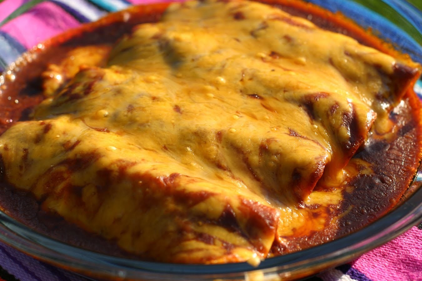 How To Make Chicken Enchiladas With Red Sauce by Rockin Robin
