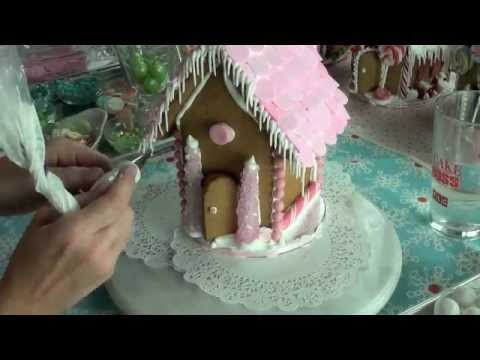 How to Put Together a Gingerbread House