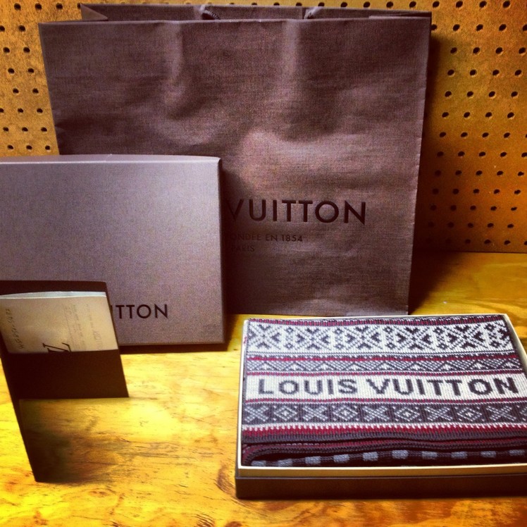 Louis Vuitton Flacon Wool Scarf