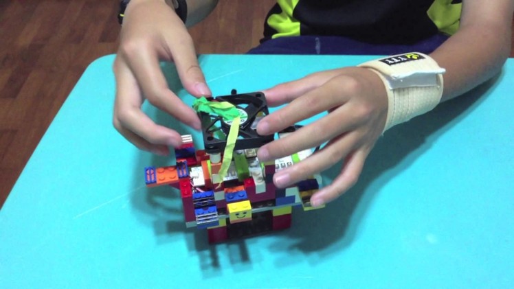 Project Bracelet (A combination of littleBits and Lego)