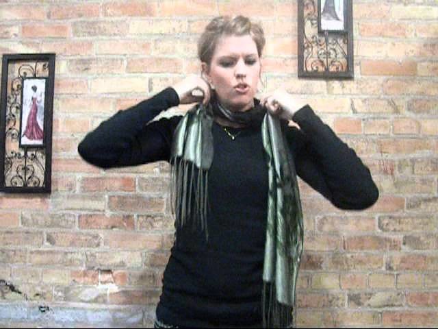 Quick Scarf Tying: The Shimmy and Swoop!