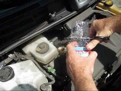 Toyota Prius DIY Oil Change, 2004-2009