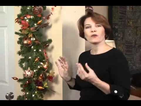 Decorating Tips:  How to Decorate a Garland Simply and Easily at Holidays or Year Around
